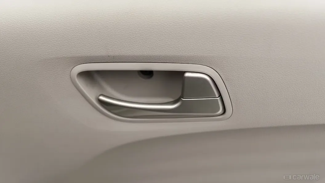 Santro Front Right Door Pad Handle Image, Santro Photos in India CarWale