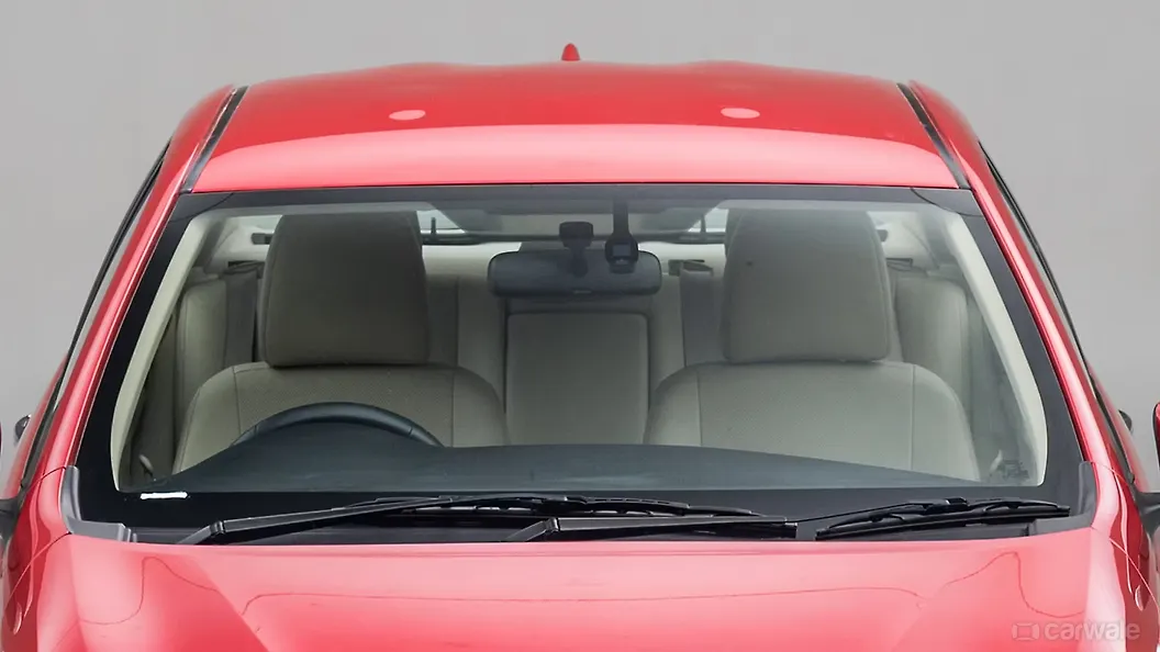 Yaris Front Windshield/Windscreen Image, Yaris Photos in India CarWale