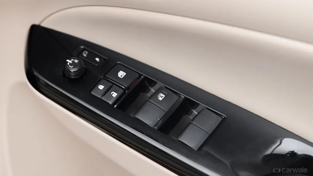 Yaris Front Driver Power Window Switches Image, Yaris Photos in India