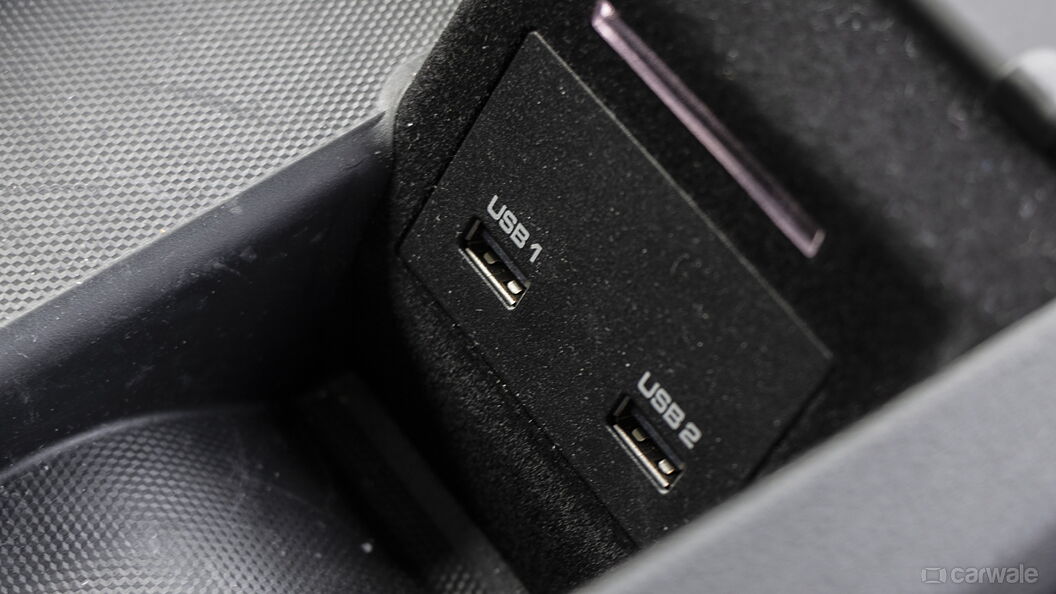 Porsche Cayenne USB Port/AUX/Power Socket/Wireless Charging