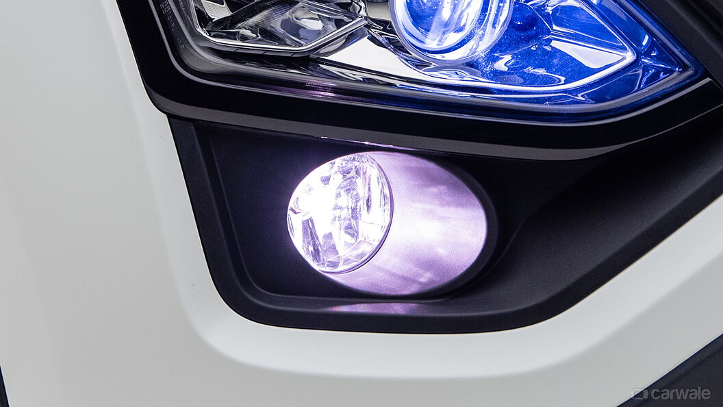 Discontinued Tata Harrier 2023 Front Fog Lamp