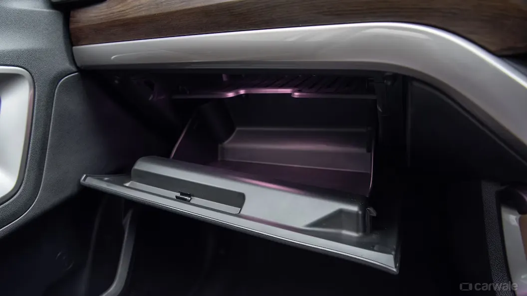 Harrier Glove Box Image, Harrier Photos in India CarWale