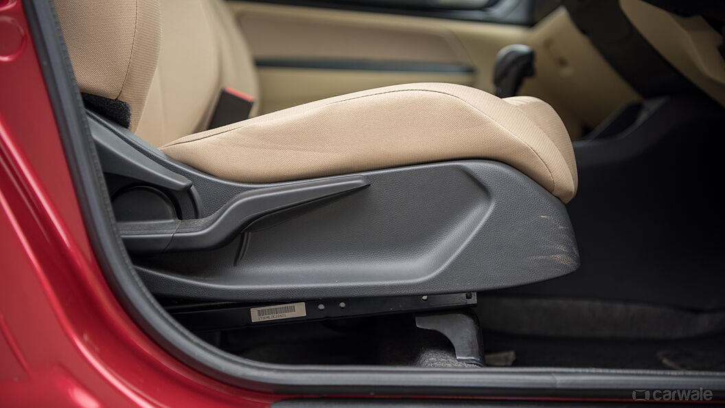 Discontinued Honda Amaze 2018 Seat Adjustment Manual for Driver