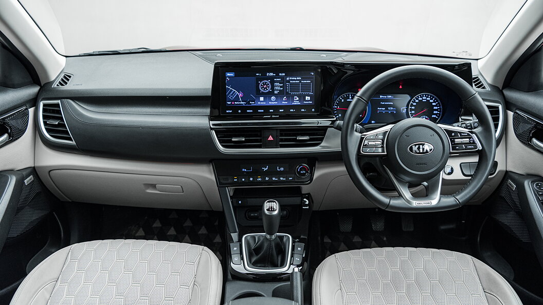 Kia Seltos Photo, seltos dashboard Image CarWale