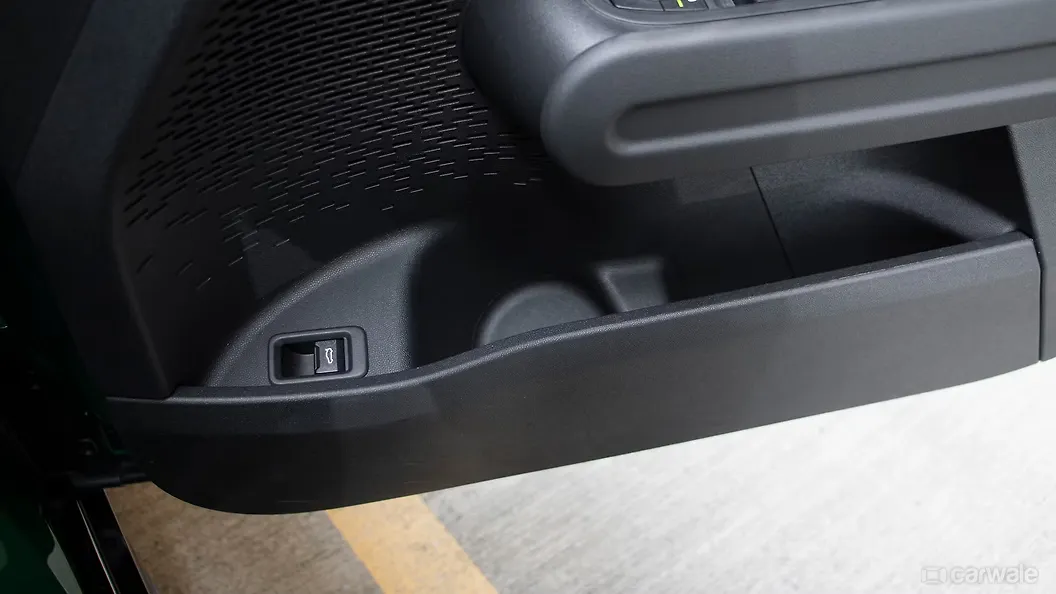 Mini Countryman Boot Release Lever/Fuel Lid Release Lever Mini Countryman Boot Release Lever/Fuel Lid Release Lever