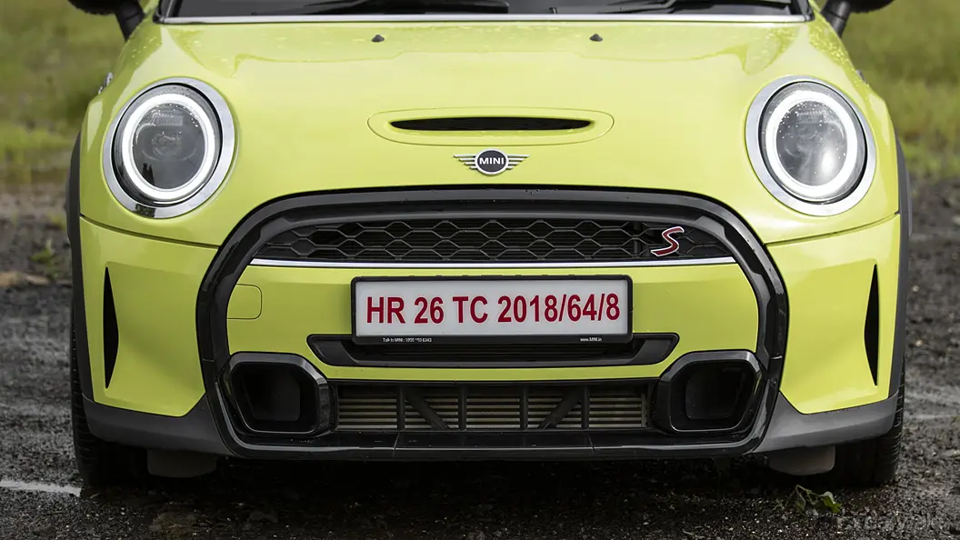 MINI Cooper Convertible Grille