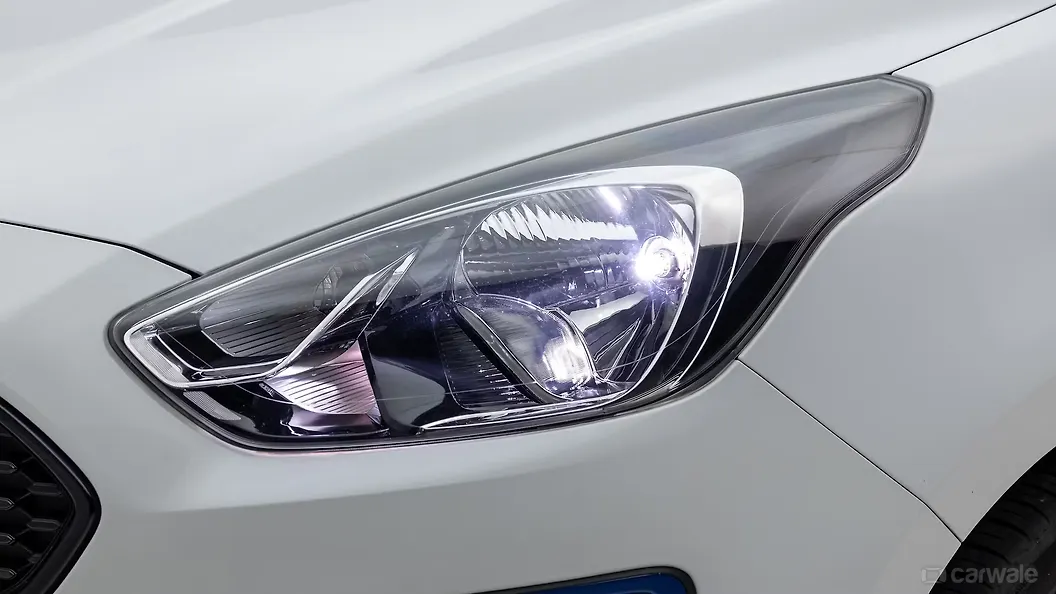 Figo Headlight Image, Figo Photos in India CarWale