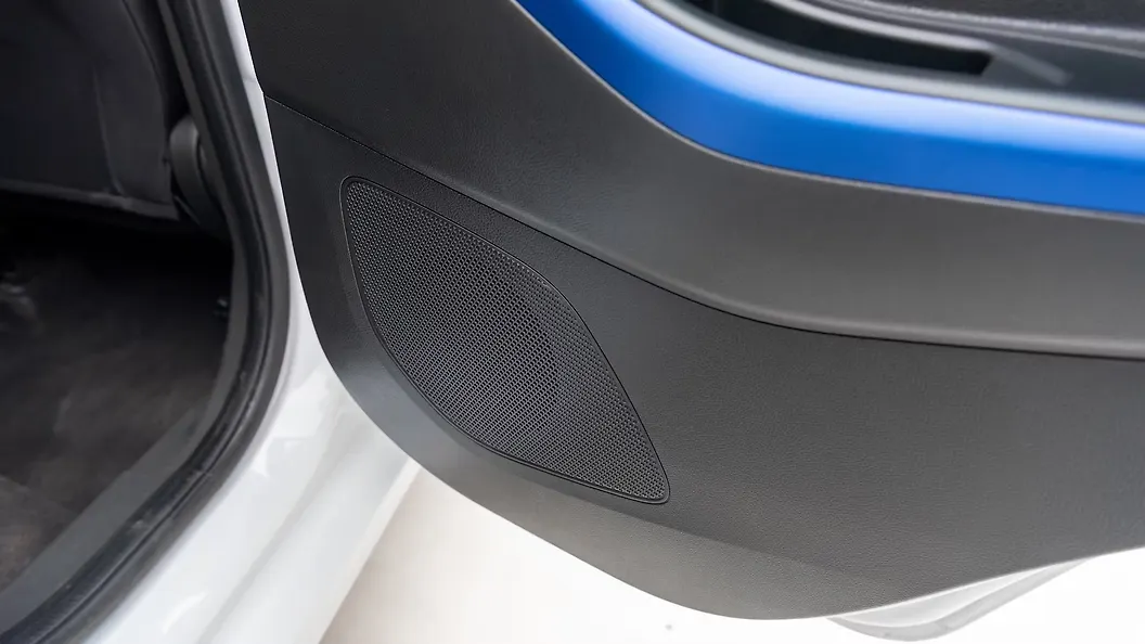 Figo Rear Speakers Image, Figo Photos 