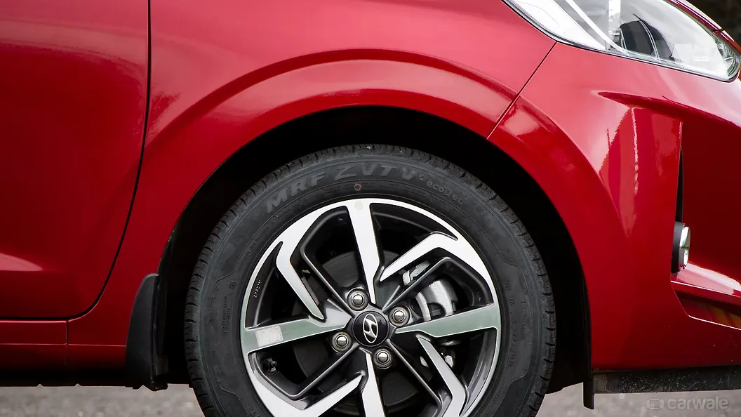 Grand i10 Nios Front Fender Image, Grand i10 Nios Photos in India CarWale