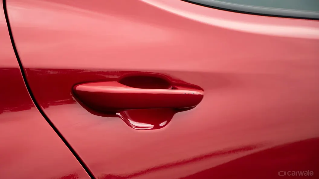 Grand i10 Nios Rear Door Handle Image, Grand i10 Nios Photos in India CarWale