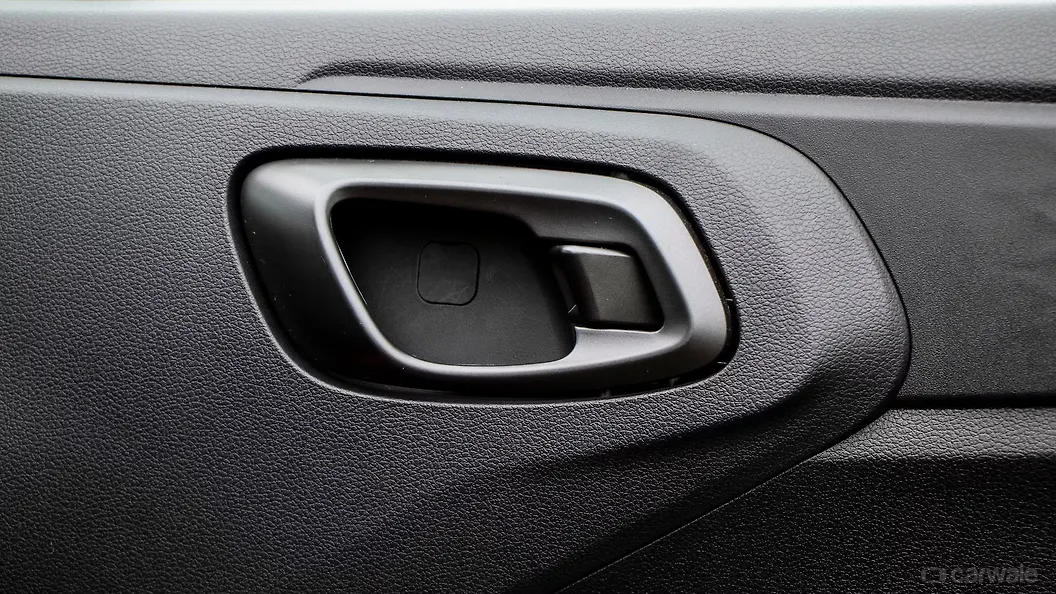 Grand i10 Nios Front Right Door Pad Handle Image, Grand i10 Nios Photos in India CarWale