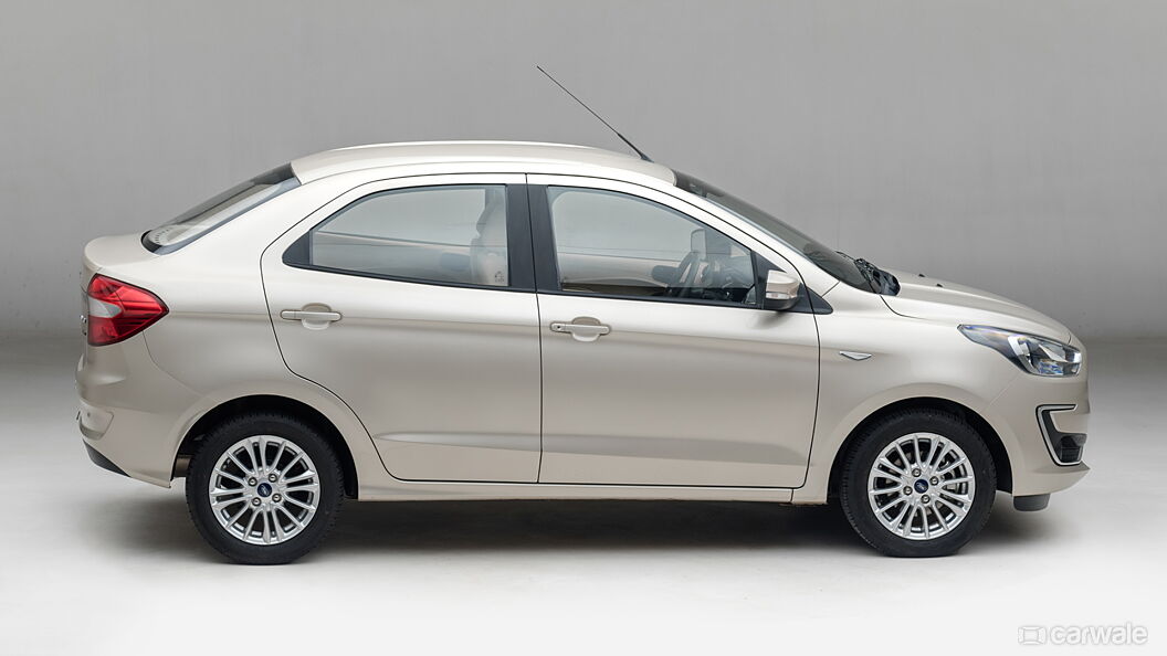 Ford Aspire Right Side View