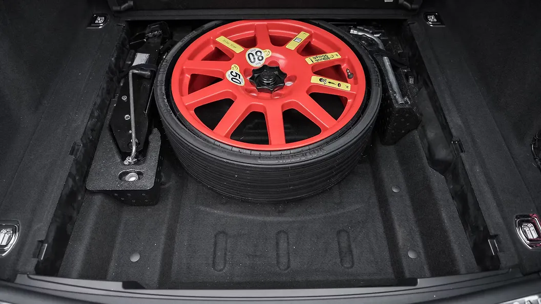 Help Understanding Macan Options and Features Porsche Macan Forum