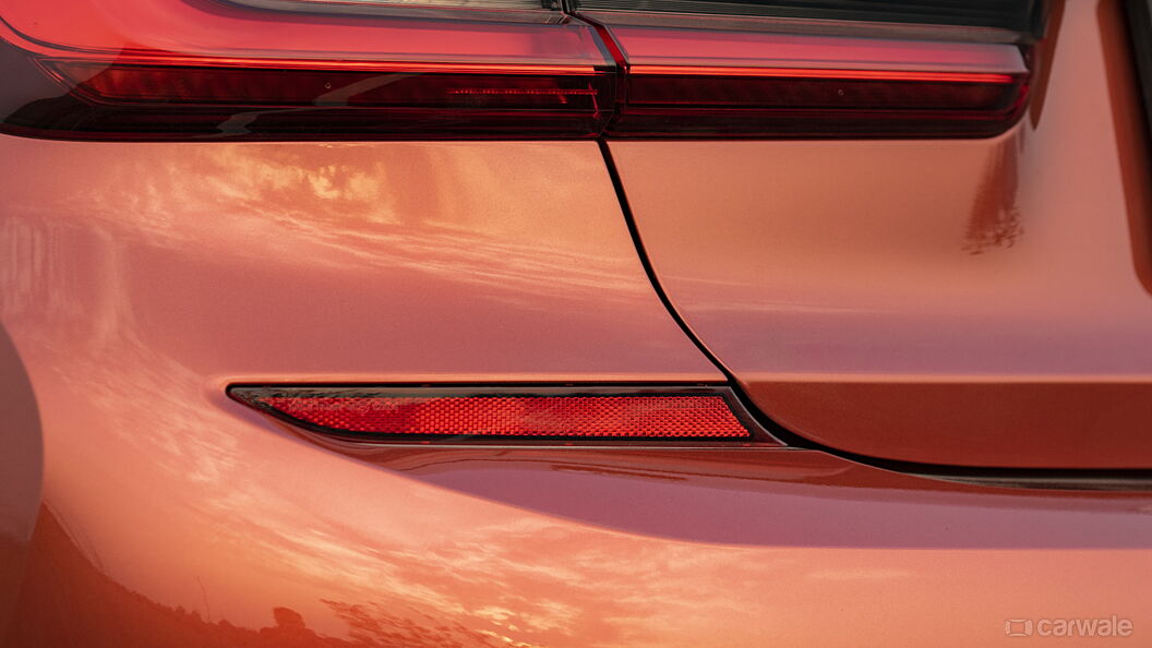 BMW 3 Series Reflector