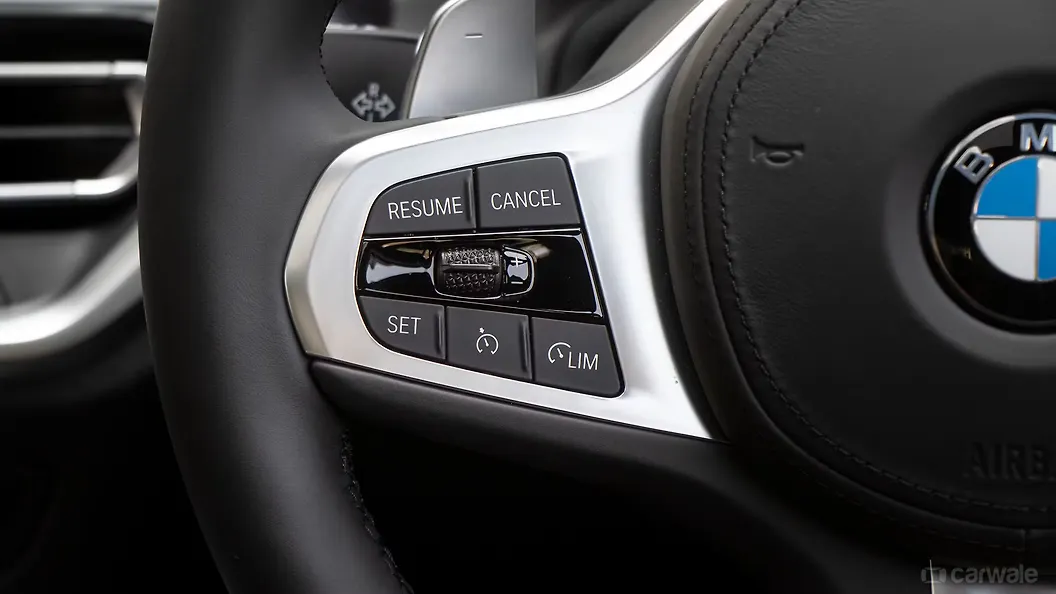3 Series Left Steering Mounted Controls Image, 3 Series Photos in India