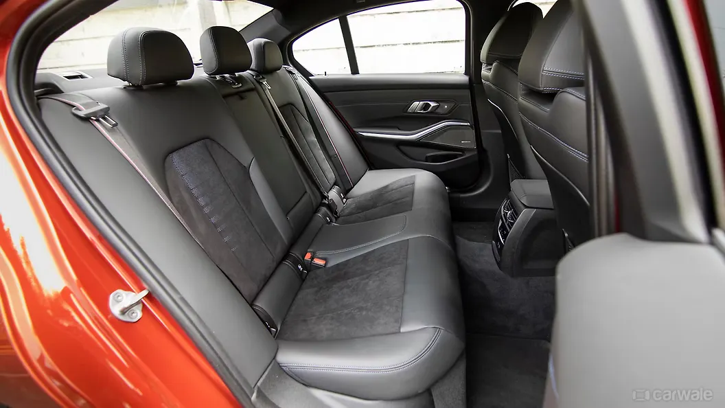 3 Series Rear Seats Image, 3 Series Photos in India CarWale