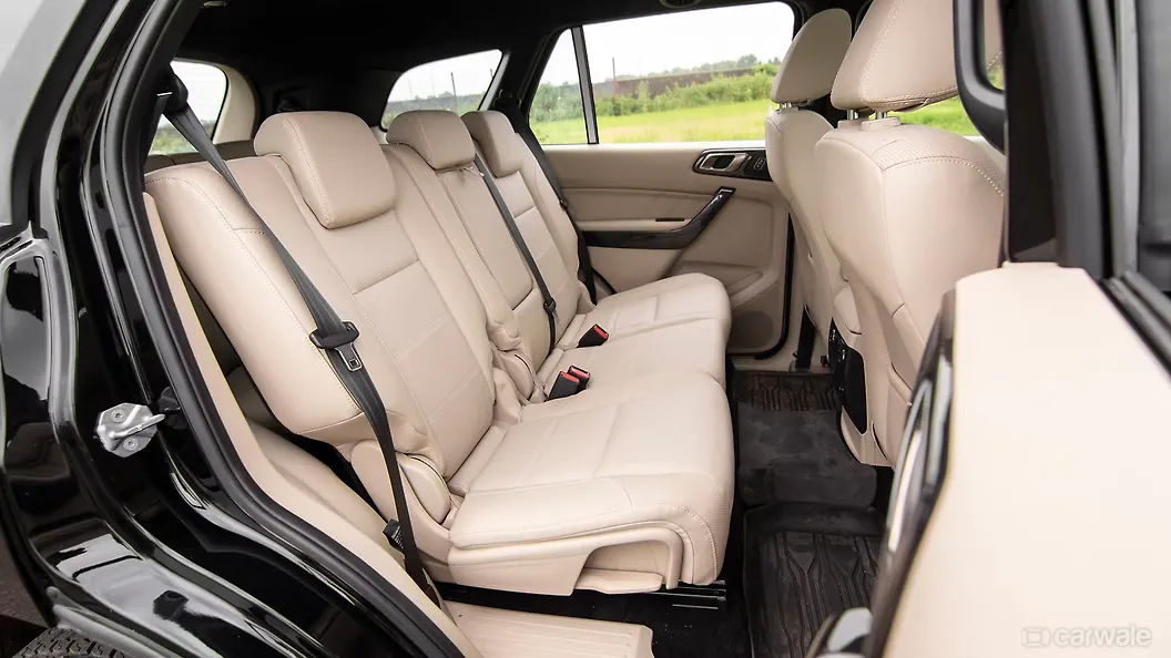 Endeavour Rear Seats Image, Endeavour Photos in India CarWale