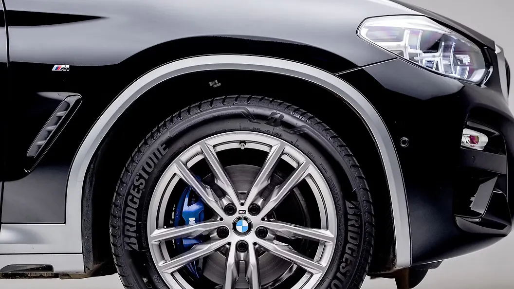 x4-front-fender x4-front-fender