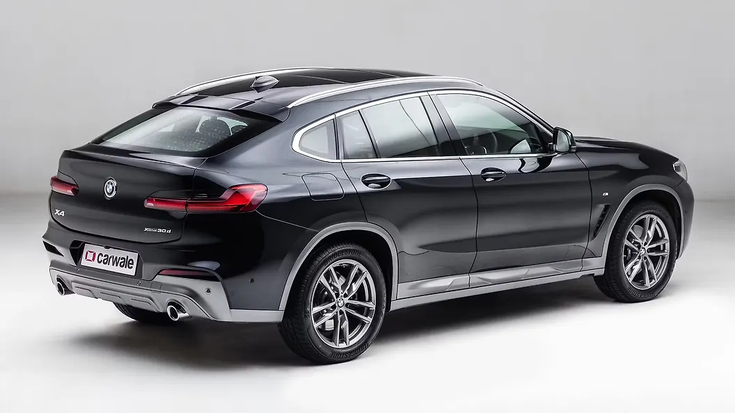 x4-right-rear-three-quarter x4-right-rear-three-quarter