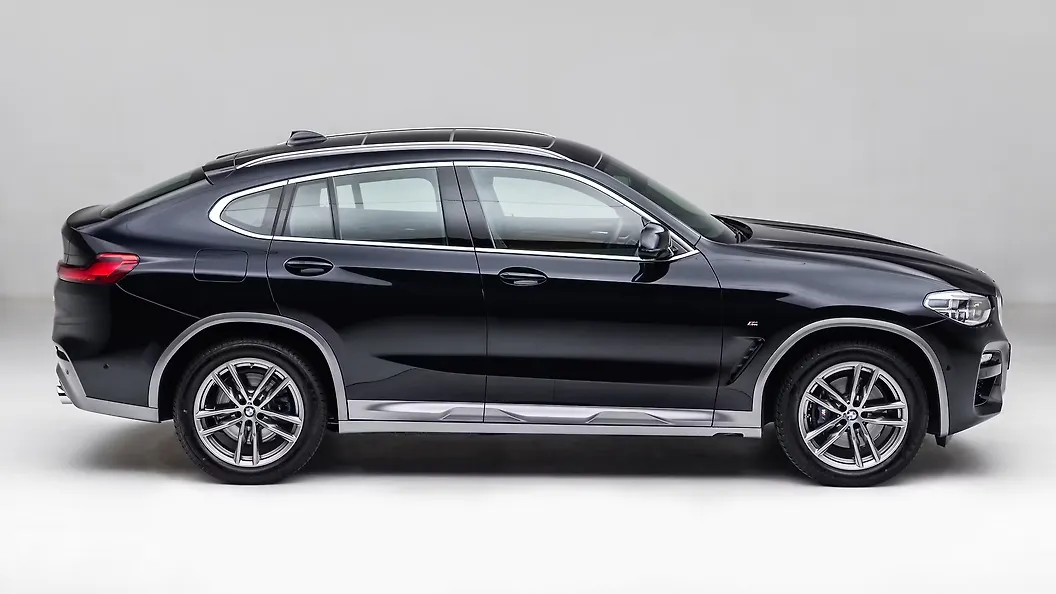 x4-right-side-view x4-right-side-view