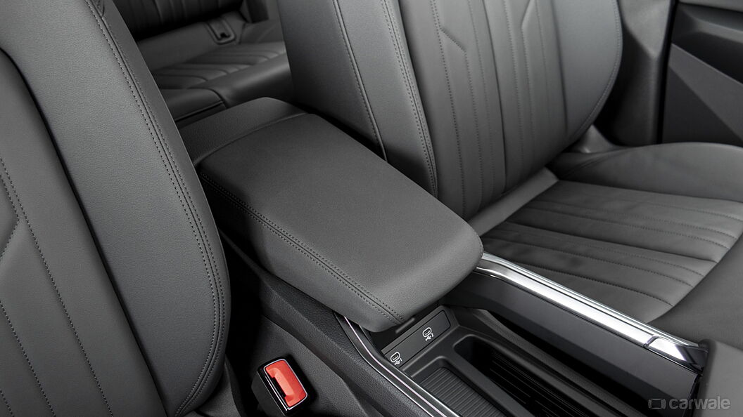 Audi e-tron Front Centre Arm Rest