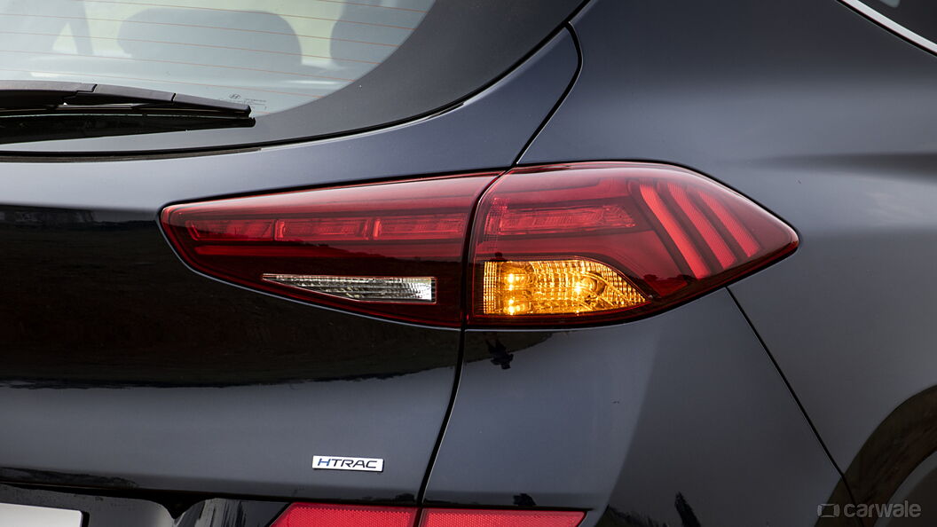Discontinued Hyundai Tucson 2020 Rear Signal/Blinker Light