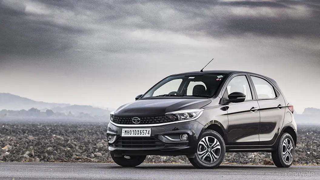 Tata Tiago Left Front Three Quarter