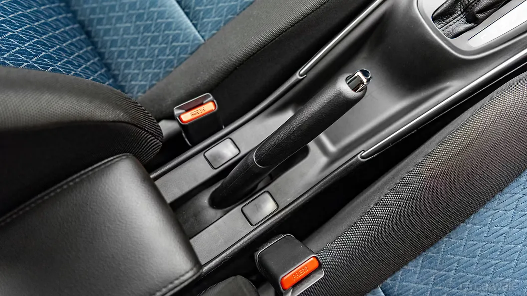 Glanza [20192022] Parking Brake/Emergency Brake Image, Glanza [20192022] Photos in India CarWale