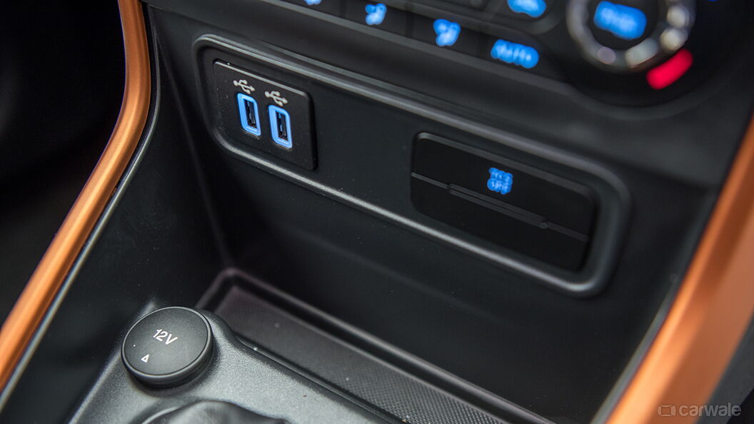 Ford EcoSport USB Port/AUX/Power Socket/Wireless Charging