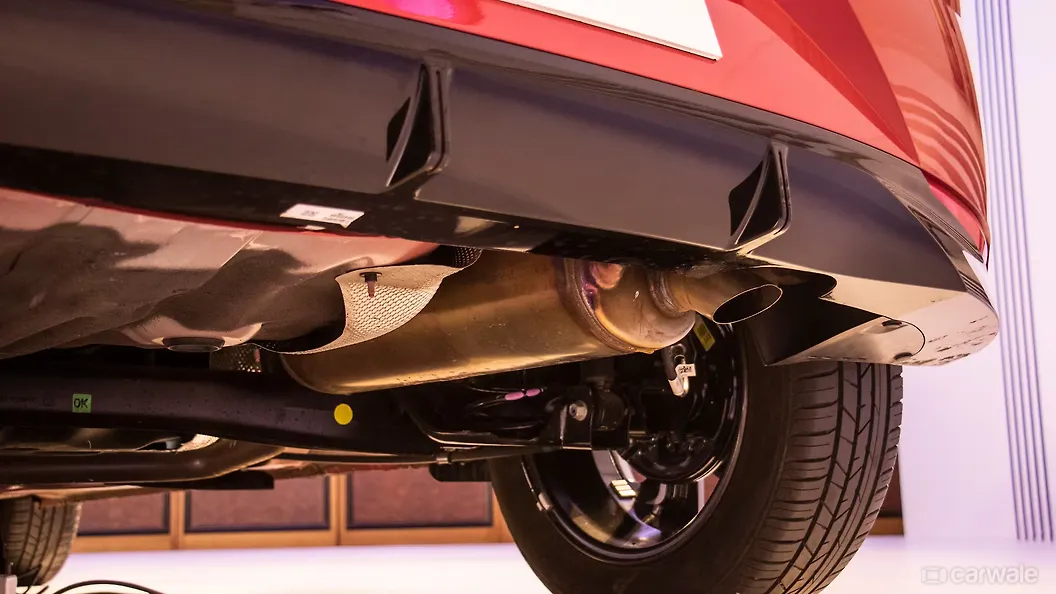 i20 Exhaust Pipes Image, i20 Photos in India CarWale