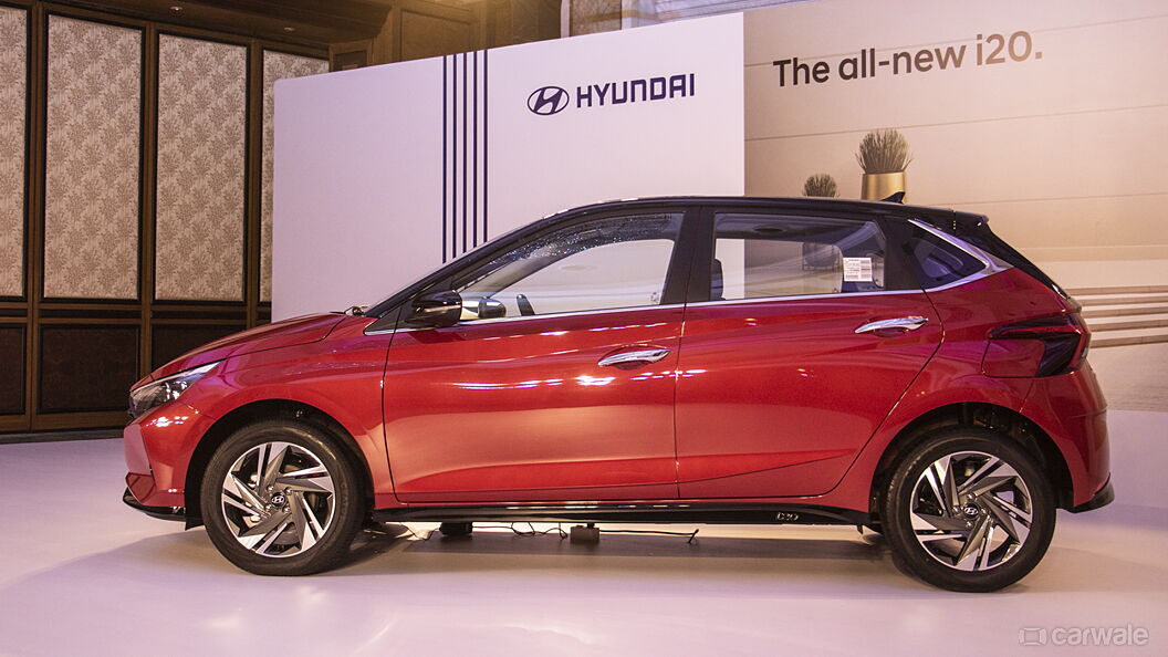 Hyundai i20 [2020-2023] Left Side View