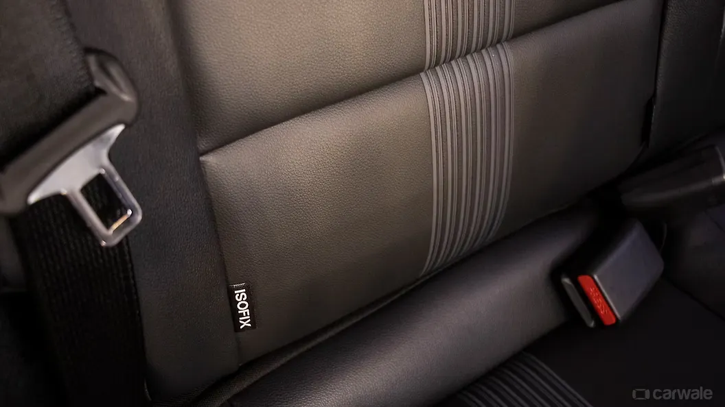 i20 ISOFIX Child Seat Mounting Point Rear Row Image, i20 Photos in