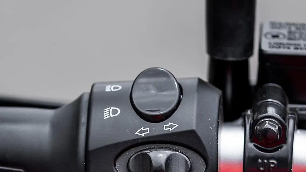 Revolt RV 400 High Beam Low Beam Switch Image BikeWale