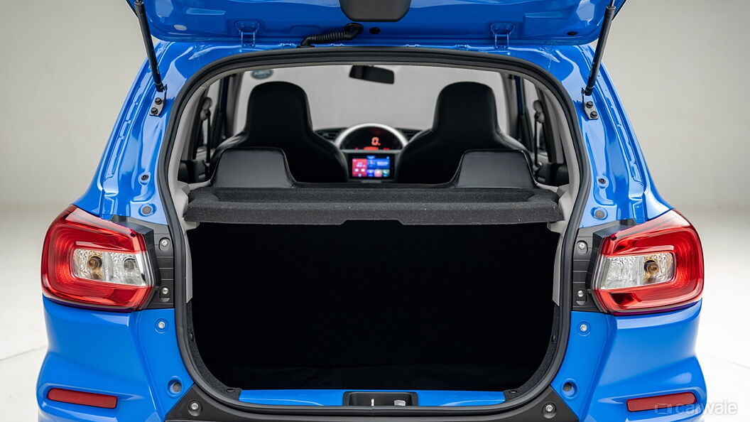 Discontinued Maruti Suzuki S-Presso 2019 Bootspace with Parcel Tray/Retractable