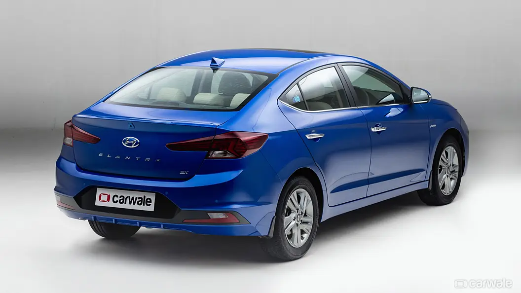 Hyundai Elantra Right Rear Three Quarter