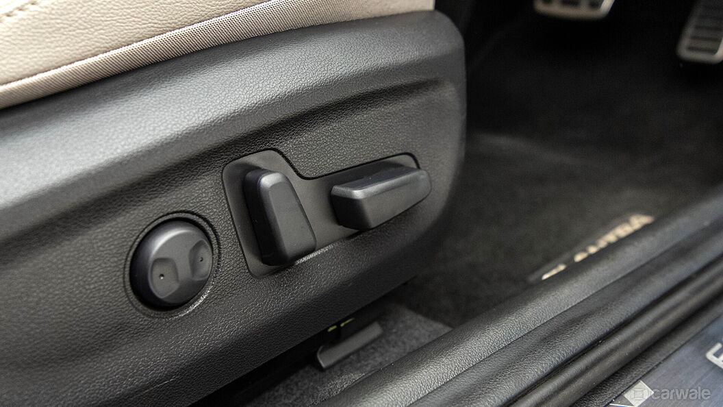 Hyundai Elantra Driver's Seat Lumbar Adjust Knob