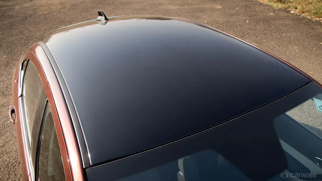 Tigor Car Roof Image, Tigor Photos in India - CarWale