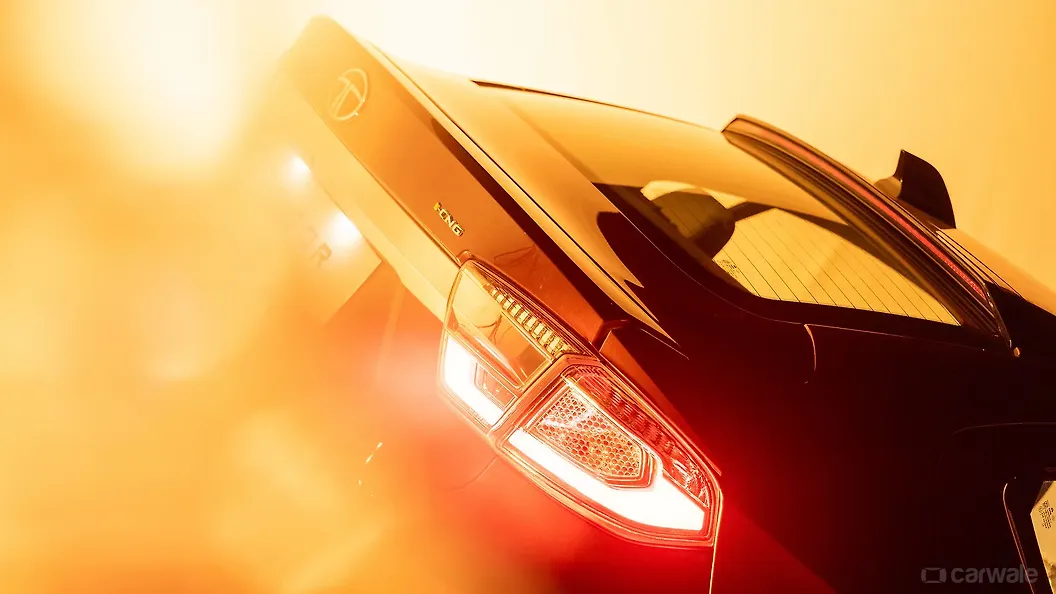 Tigor Rear Signal/Blinker Light Image, Tigor Photos in India - CarWale