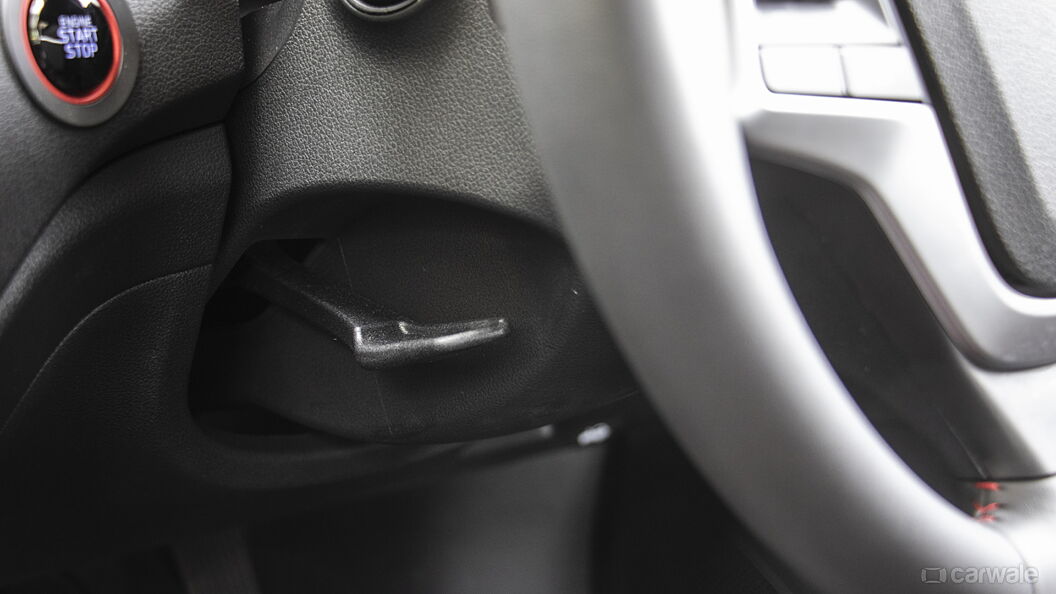 Discontinued Hyundai Verna 2020 Steering Adjustment Lever/Controller