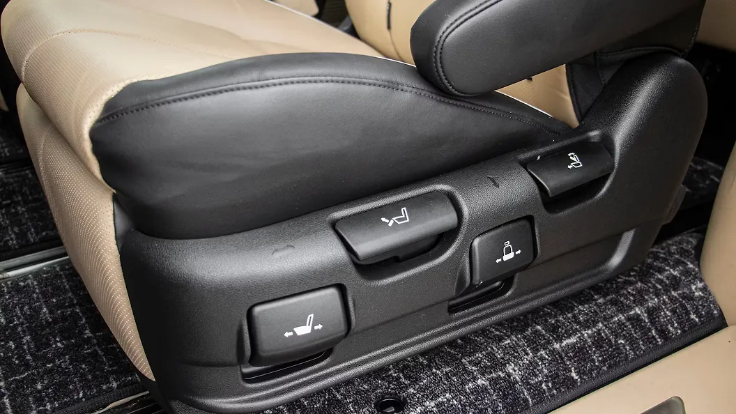 toyota innova isofix