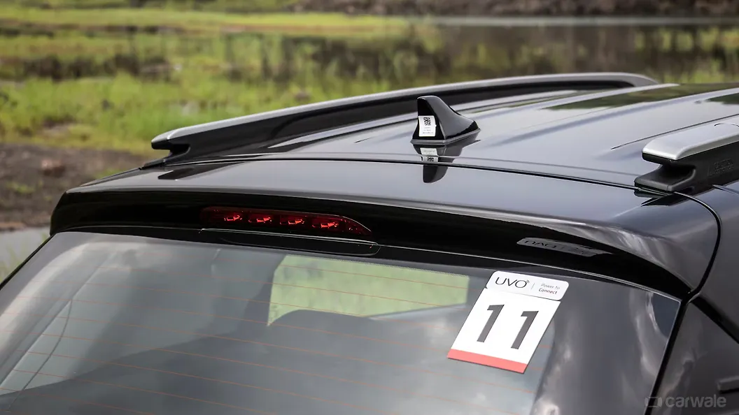 [20202022] Rear Spoiler Image, [20202022] Photos in India