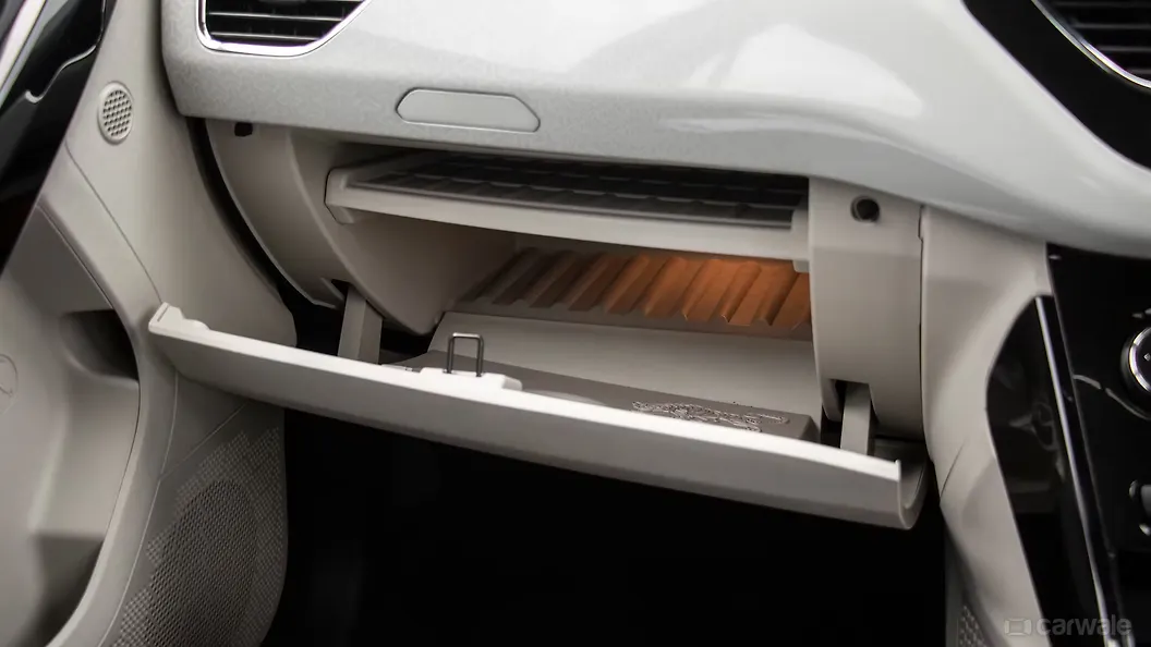 Nexon Glove Box Image, Nexon Photos in India CarWale