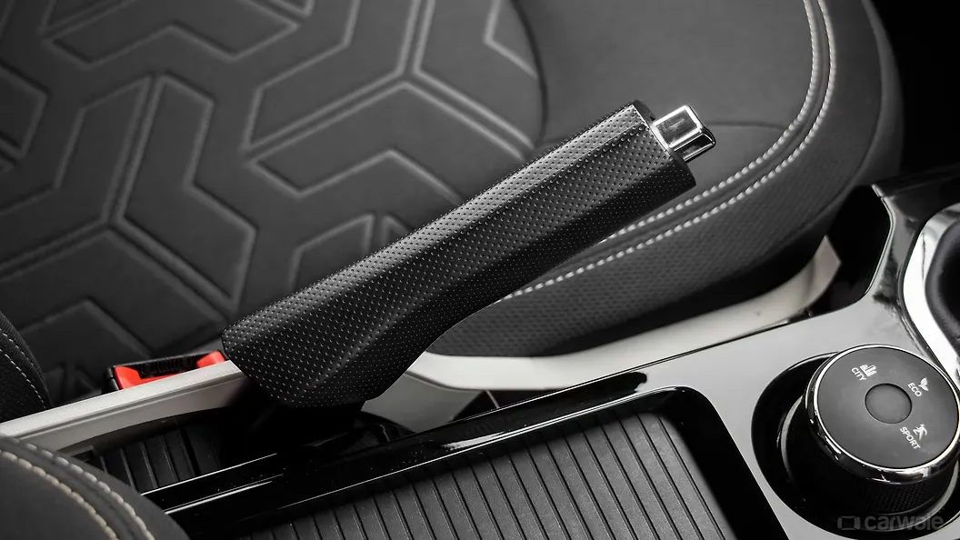 Nexon Parking Brake/Emergency Brake Image, Nexon Photos in India CarWale