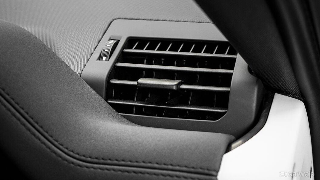 Discontinued Land Rover Defender 2020 Right Side Air Vents