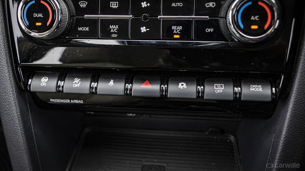 Mahindra XUV700 Drive Mode Buttons/Terrain Selector
