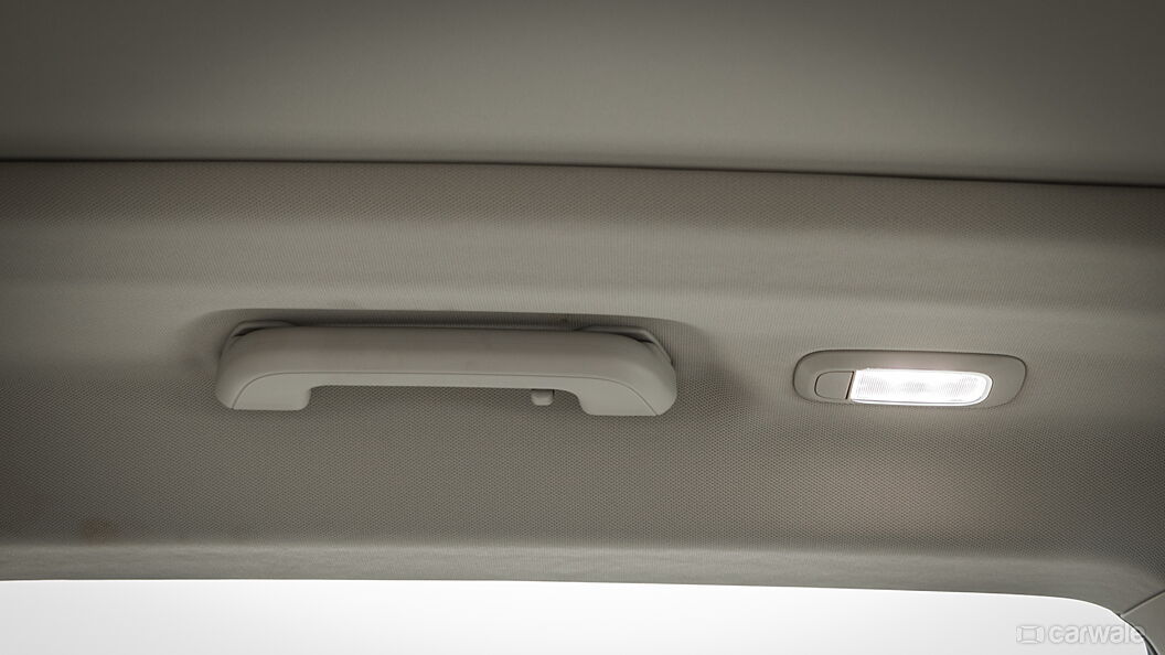 Mahindra XUV700 Second Row Roof Mounted Cabin Lamps