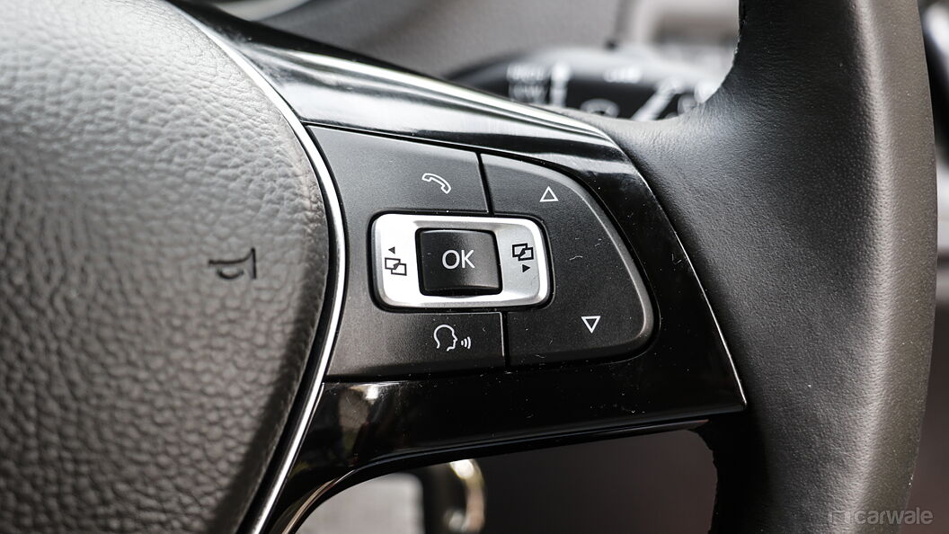 Volkswagen Polo Steering Mounted Audio Controls