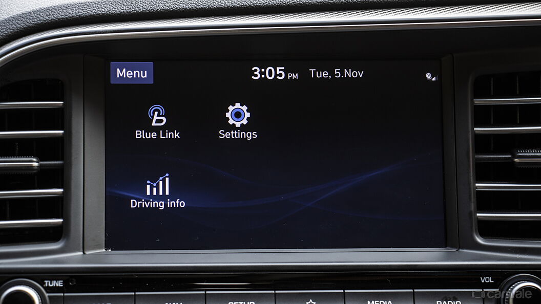 Hyundai Elantra Instrument Panel
