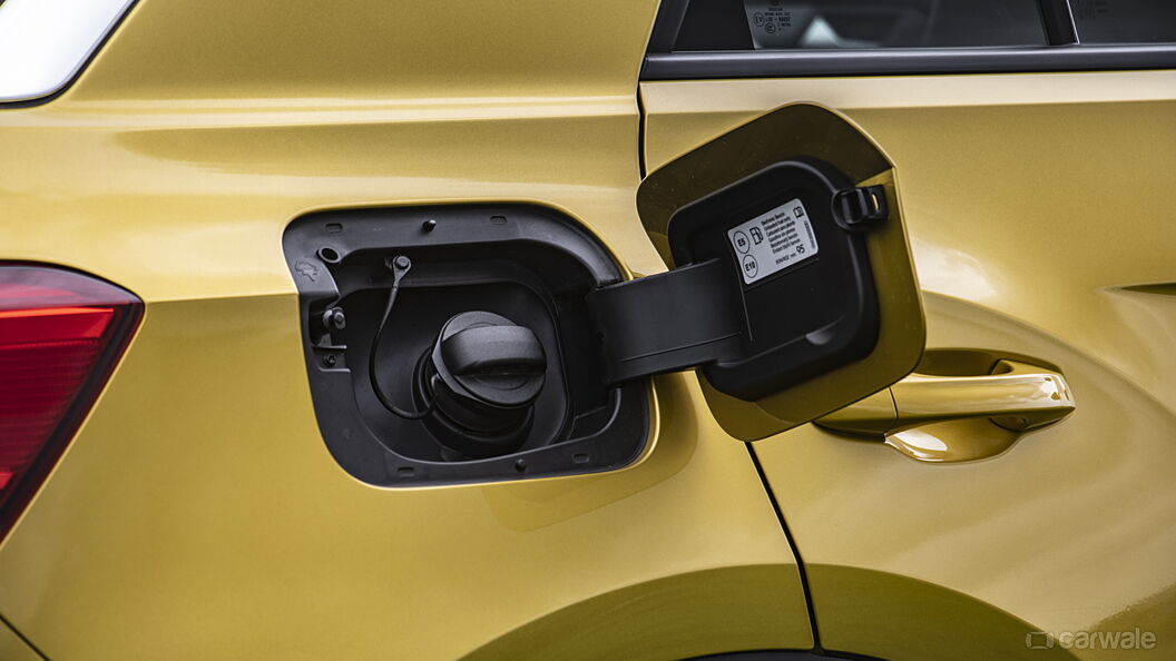 Discontinued Volkswagen T-Roc 2020 Open Fuel Lid