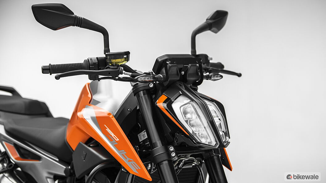 KTM 790 Duke Handlebar Image – BikeWale